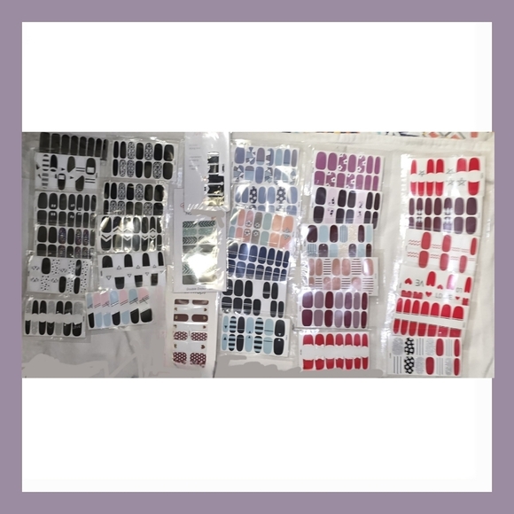 🆕🆕Nail Strips - Pick 3 for $12 - No Curing Light Required - Picture 11 of 12